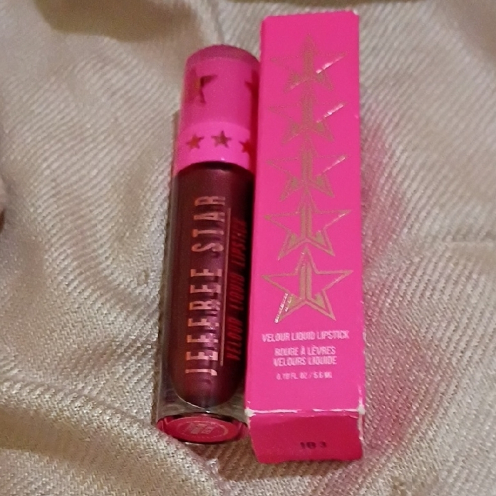 Jeffree Star Velour Liquid Lipstick - Metallic Plum Purple In No Tea, No Shade